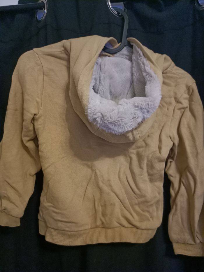 Pull disney 6 ans - photo numéro 2