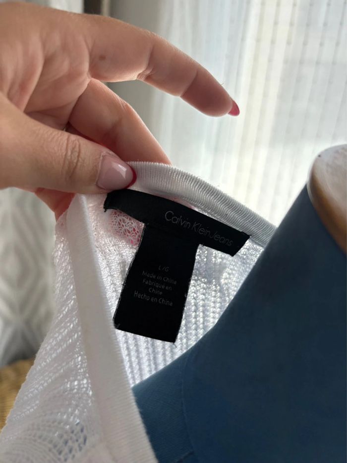 Haut Calvin Klein Jeans - blanc - taille L/40 - en très bon état - photo numéro 3