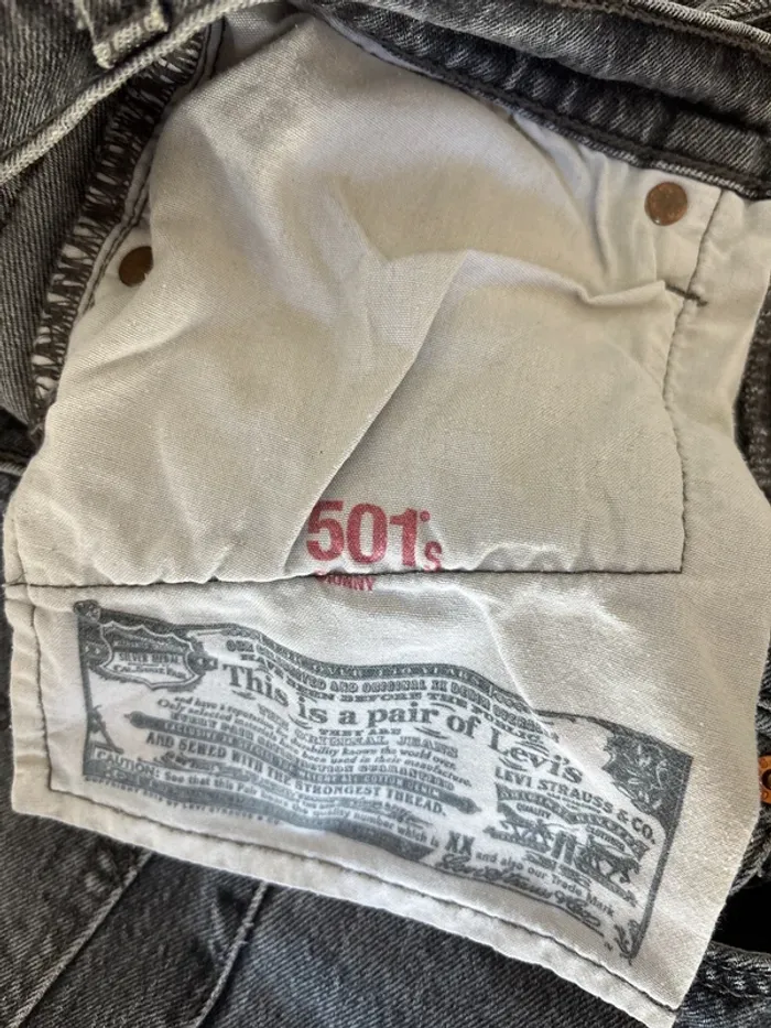Jean Femme Levi’s 501 W25 L26 - photo numéro 8