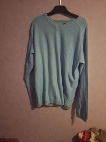 Pull manches longues bleu levis M