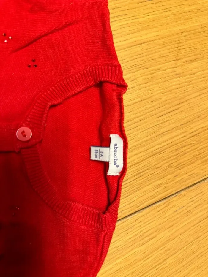 2 gilets 3ans - photo numéro 3