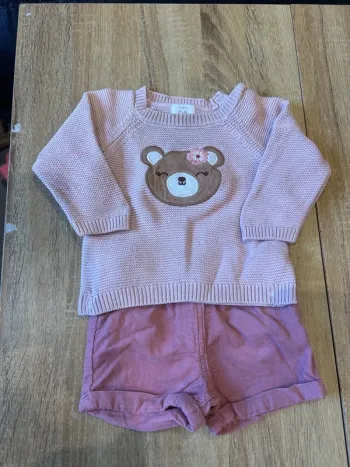Ensemble pull short collants 9 mois