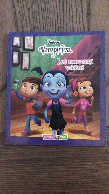 Livre enfant "vampirina"