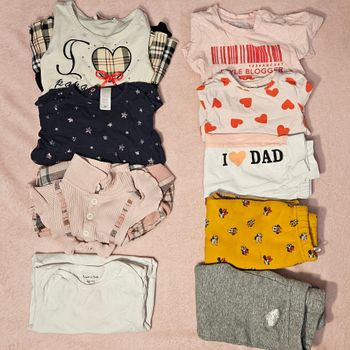 Lot de 9 vêtements fille 12-18 mois