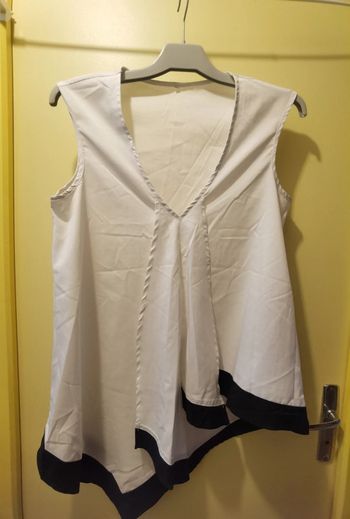 Débardeur noir&blanc Assymétrique