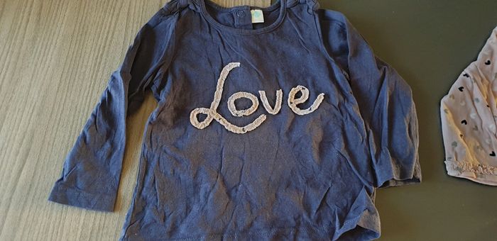 4 tee-shirts manches longues 23 mois - photo numéro 2