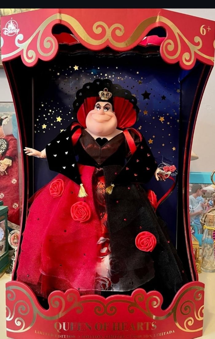 Poupée Reine de Coeur Fashionably Late Midnight Masquerade Limited Designer Limitada