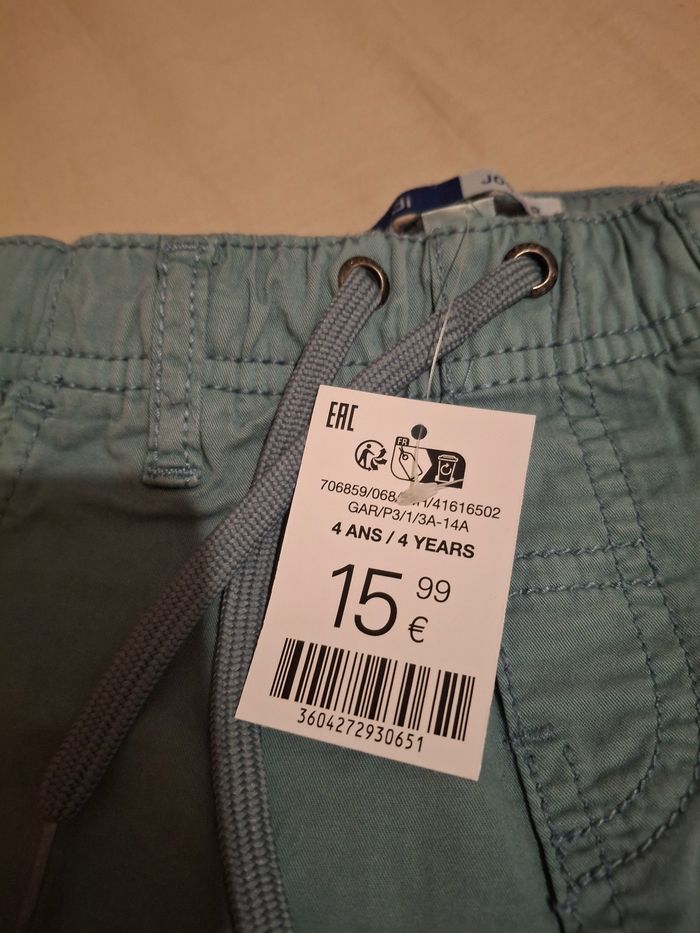 Pantalon jogger 4 ans okaidi neuf - photo numéro 2