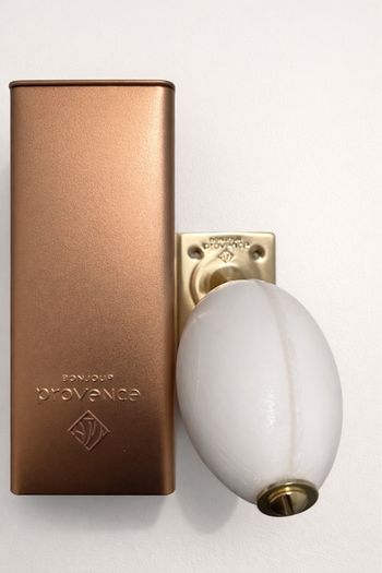 Porte savon écolier laiton et recharge savon ânesse 