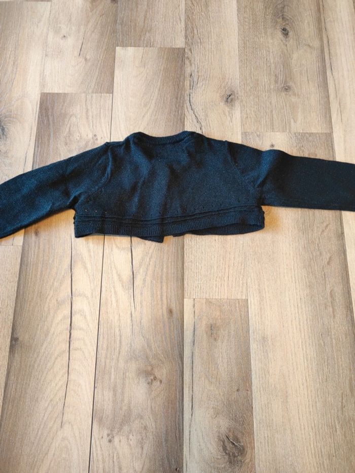 Boléro fin pailleté 3 ans en TBE tex - photo numéro 3