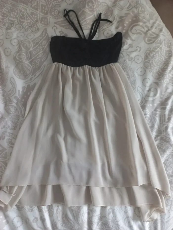 Robe dos nus noire et crème S - photo numéro 5