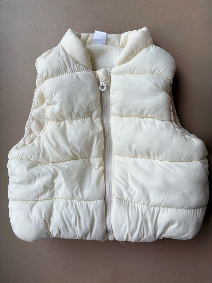 Lot vêtements 6 mois - photo numéro 2