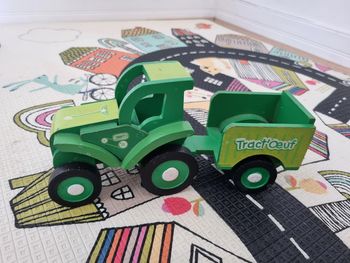 Tracteur en bois