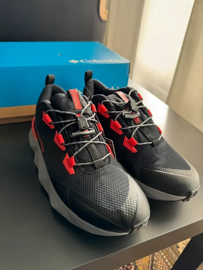 Baskets Columbia Centennial Trail Outdry taille 39 noir rouge corail - photo numéro 3