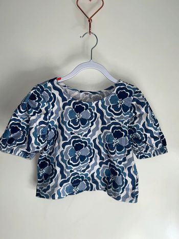 Petit haut manches courtes motif floral - 8 ans