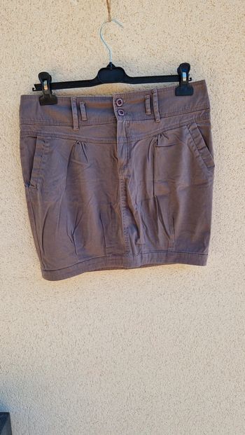 Mini jupe cache cache