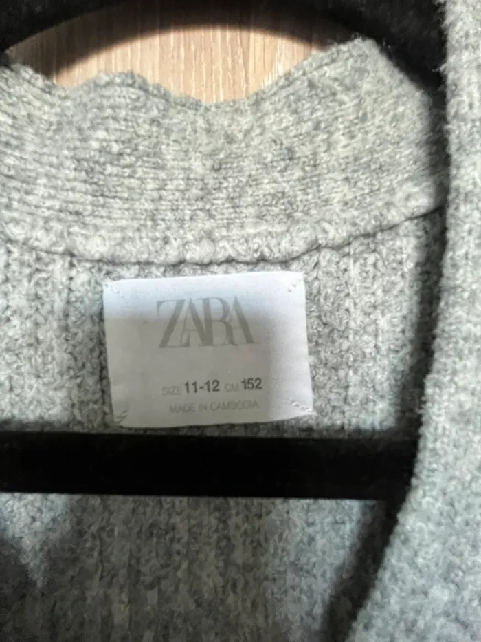 Gilet en laine gris - photo numéro 3