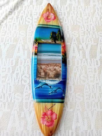 Cadre photo en forme de surf