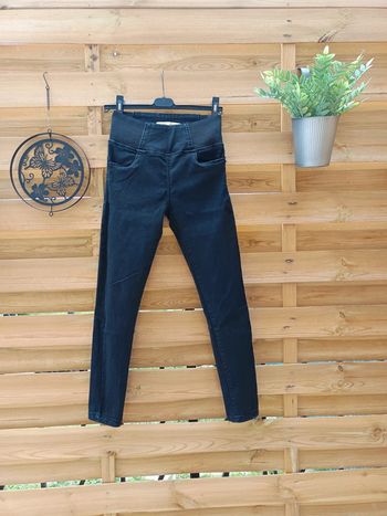 Pantalon slim taille 36