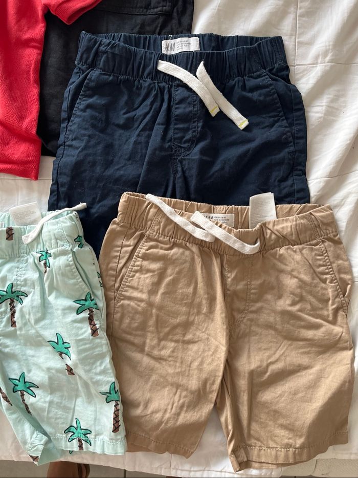 T-shirt et short garçon 4 ans (lot) - photo numéro 3