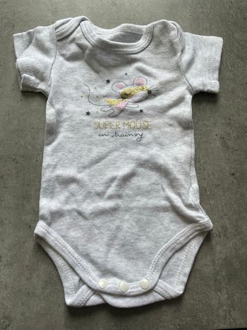 Vêtements bébé fille 1/3 mois