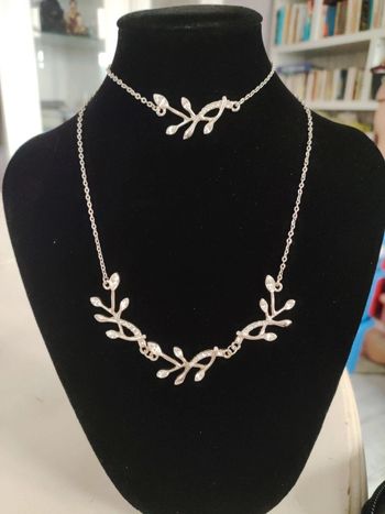 Parure collier bracelet