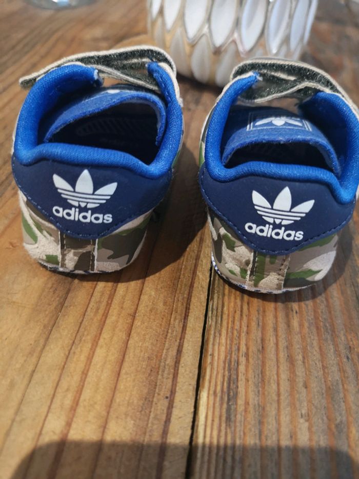 Baskets Adidas - photo numéro 3