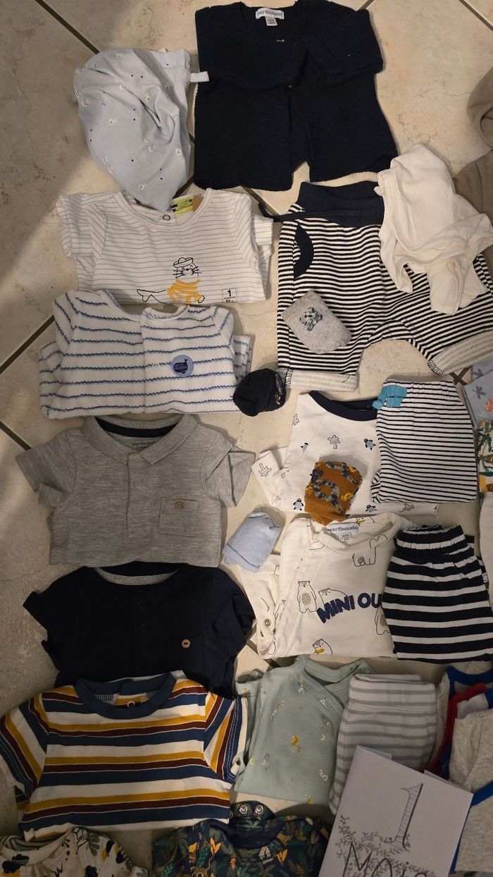 NEUFS !!! C est cadeau 🥰🤩👌sublime gros  lot  1 MOIS  garçon (Primptemps ete)💙🤩😍👍👌 - photo numéro 7
