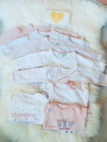 3 mois - lot 7 bodies ML