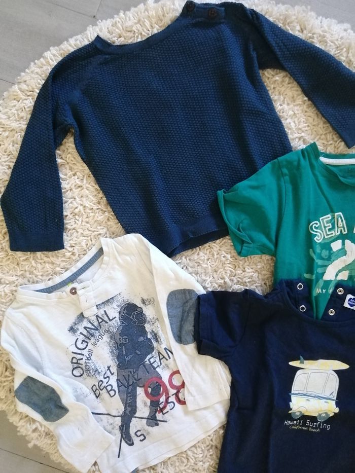 Lot t shirts - photo numéro 2