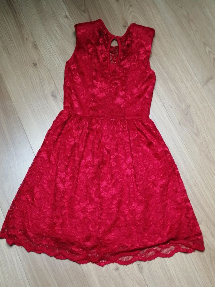 Robe en dentelle T36 - photo numéro 3