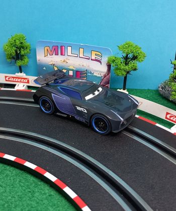 Voiture pour circuit Carrera GO "Jackson Storm"