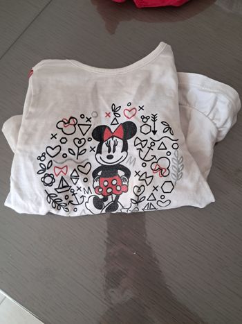 T-shirt disney blanc à motifs