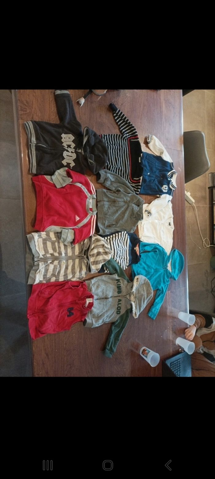 Lot de 11 sweats pulls et gilets garçon 18 mois
