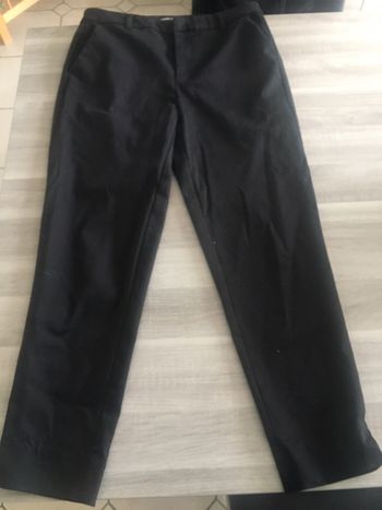 Pantacourt noir taille 38