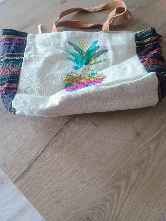 Sac cabas ethnique brodé ananas - photo numéro 2