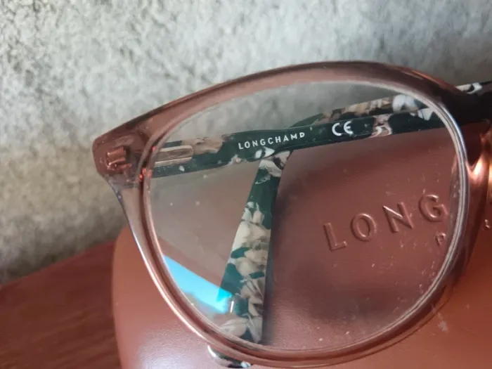 Lunettes Longchamp avec étui - photo numéro 4