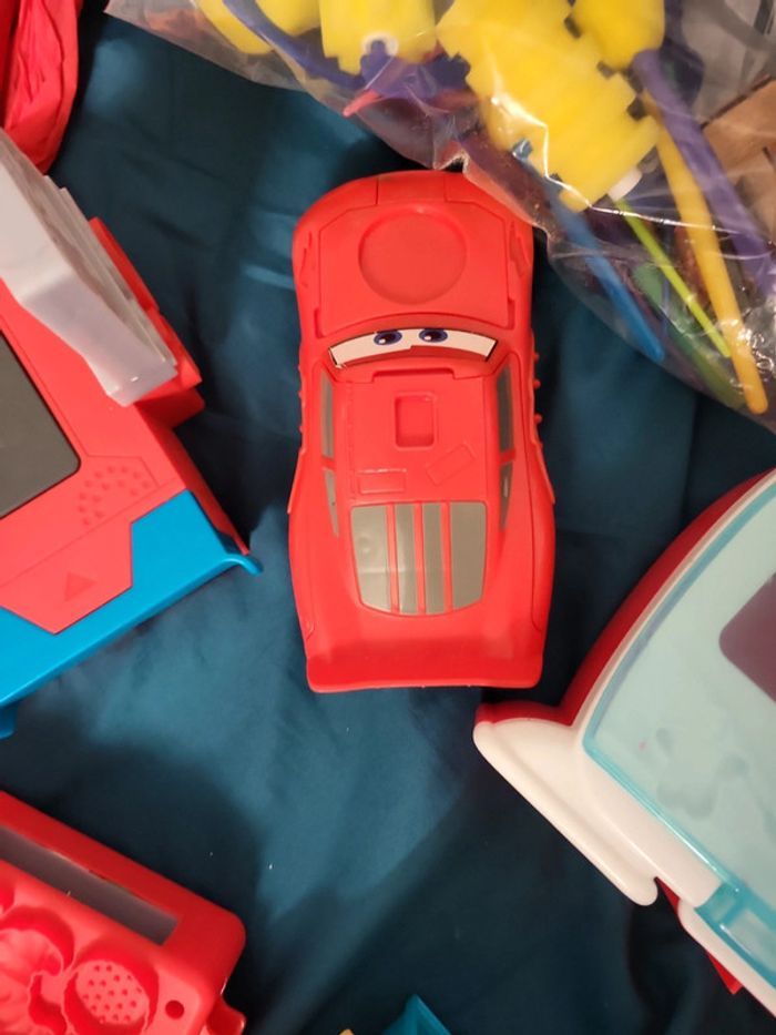 Lot divers activité pate a modeler - photo numéro 5