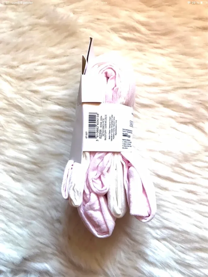 Lot de 3 collants 10- 11 ans neuf avec emballage - photo numéro 3