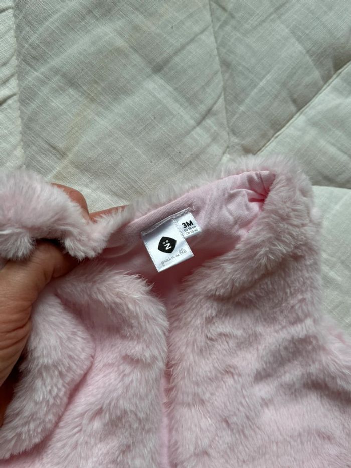 Gilet sans manche fausse fourrure - photo numéro 2