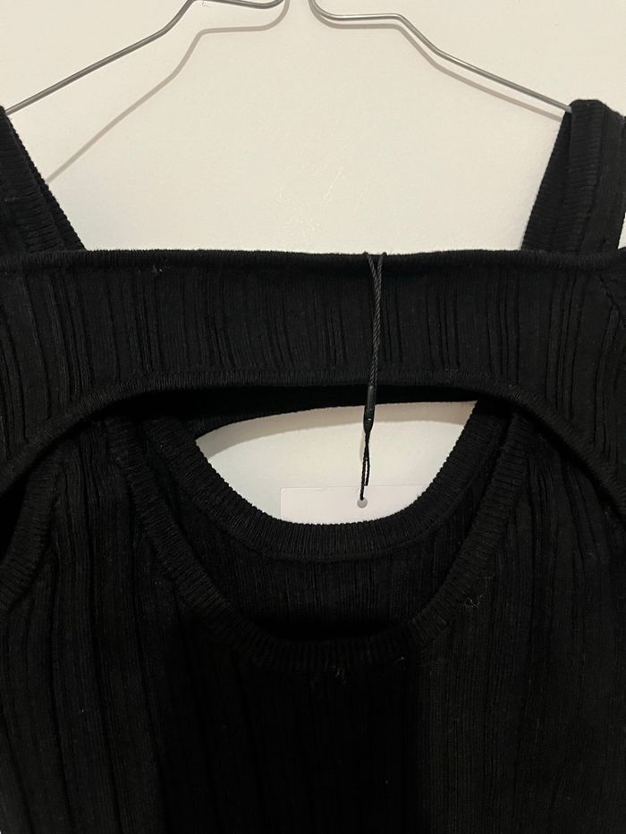 Crop top à découpe - photo numéro 2