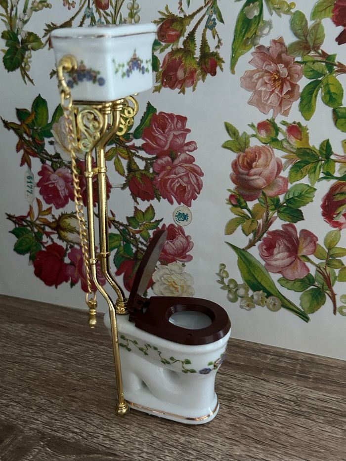 WC, miniature pour maison de poupée - photo numéro 2