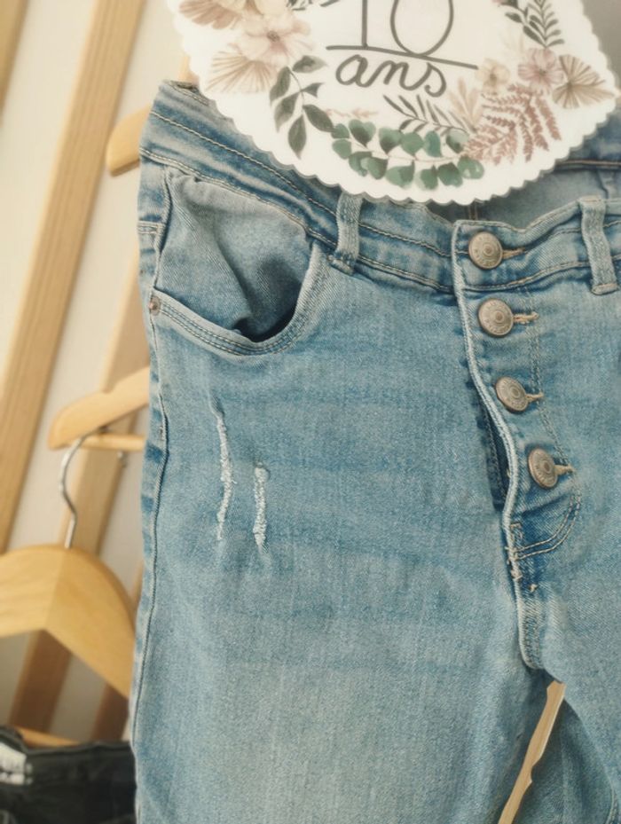 Lot jeans Kiabi 10ans - photo numéro 2