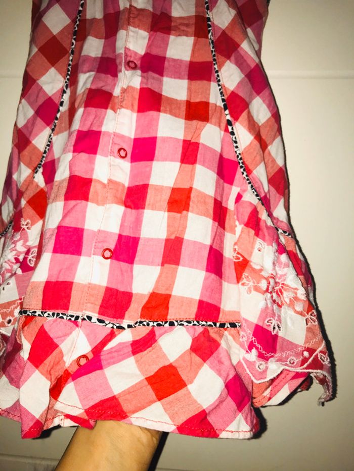 Superbe robe catimini vichy et broderies - photo numéro 7