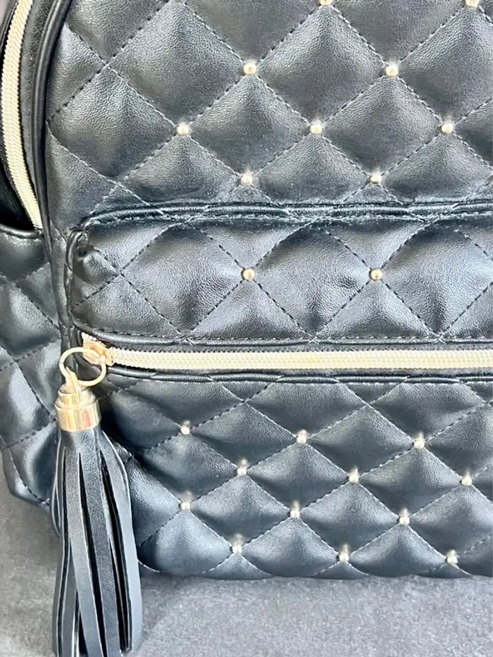 Sac à dos noir simili cuir - photo numéro 3