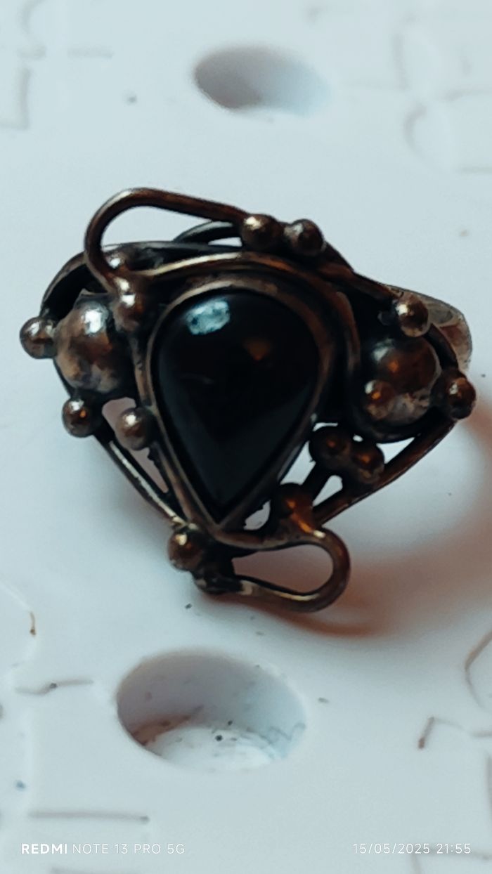 Bague vintage en bronze et ambre - photo numéro 4