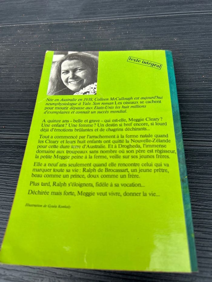 Les oiseaux se cachent pour mourir - photo numéro 3