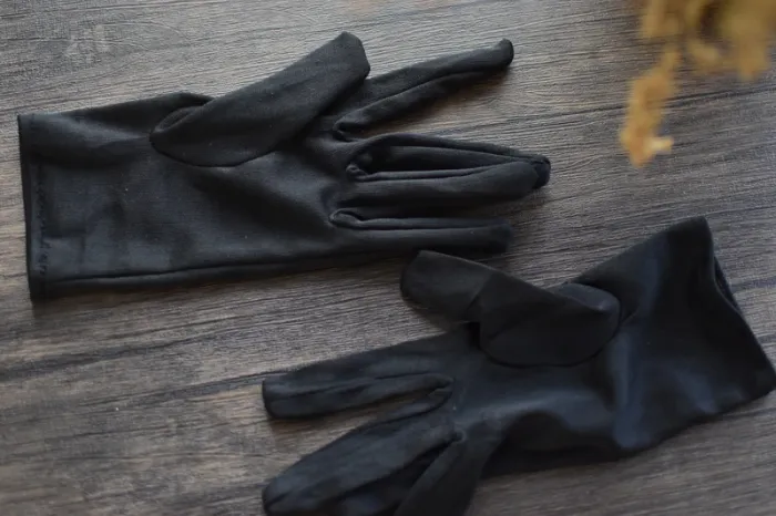 Gants fins - photo numéro 2