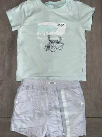 Ensemble short et t-shirt
