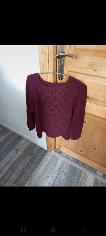 Pull bordeau